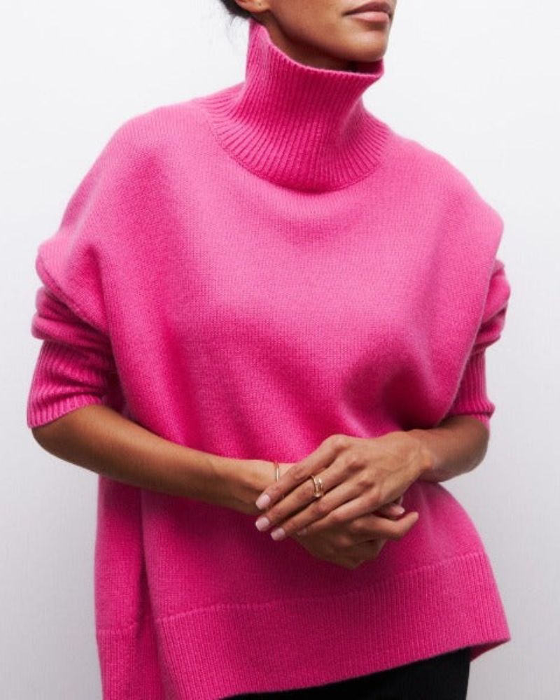 Erin™ | Warm and contemporary turtleneck