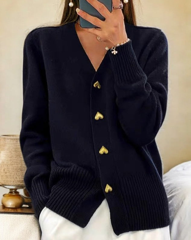 Emily™ | Soft cardigan with heart buttons