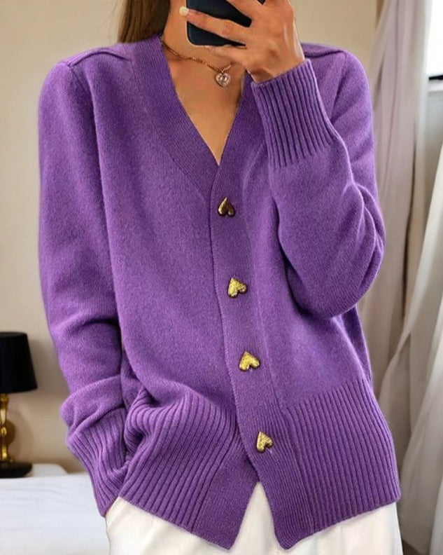 Emily™ | Soft cardigan with heart buttons
