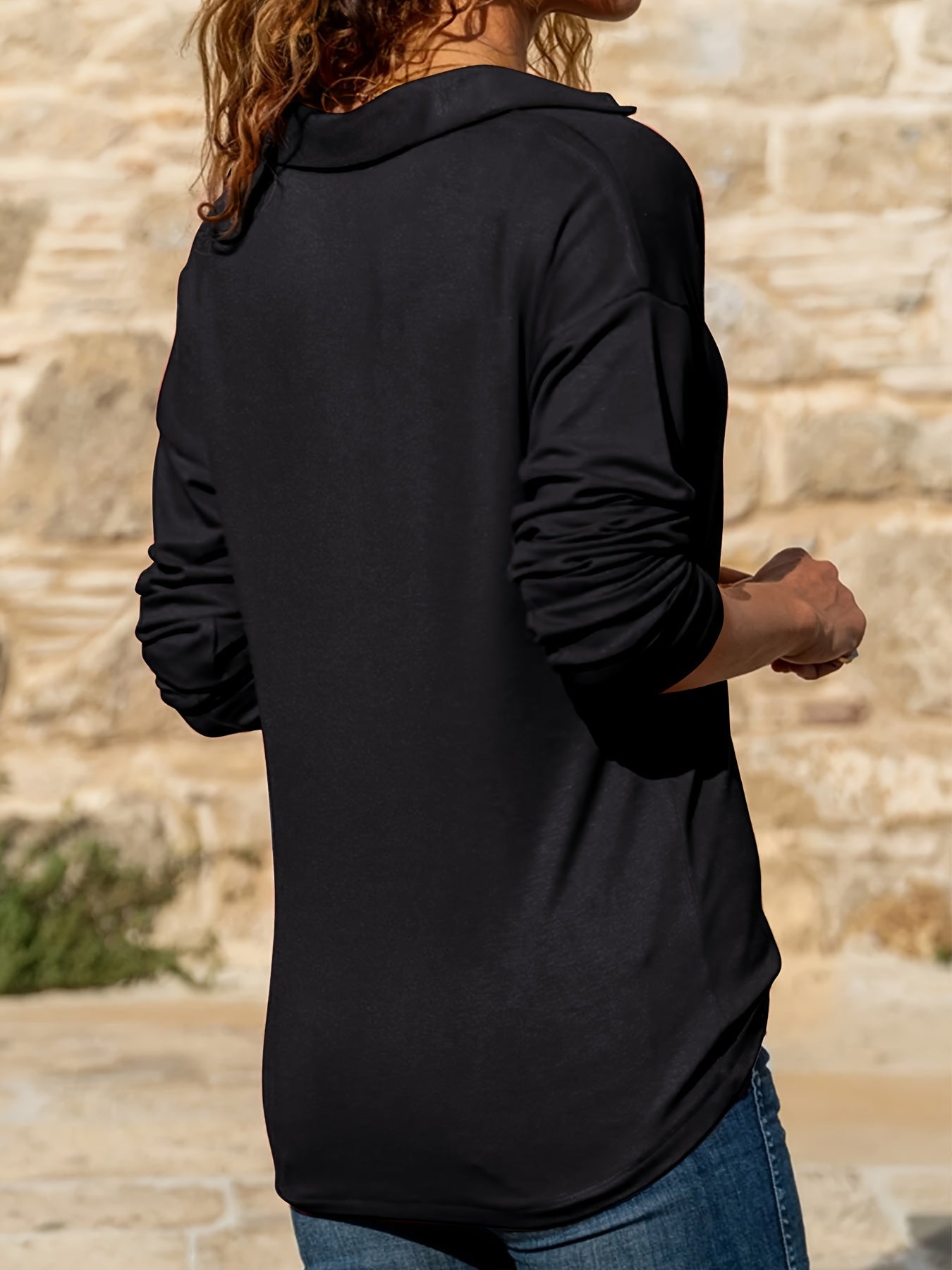 Ella™ | Casual top with zip detail