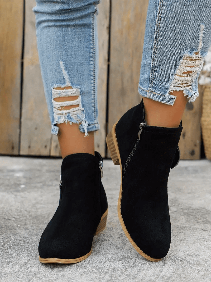Julia™ | Vintage boots with timeless charm