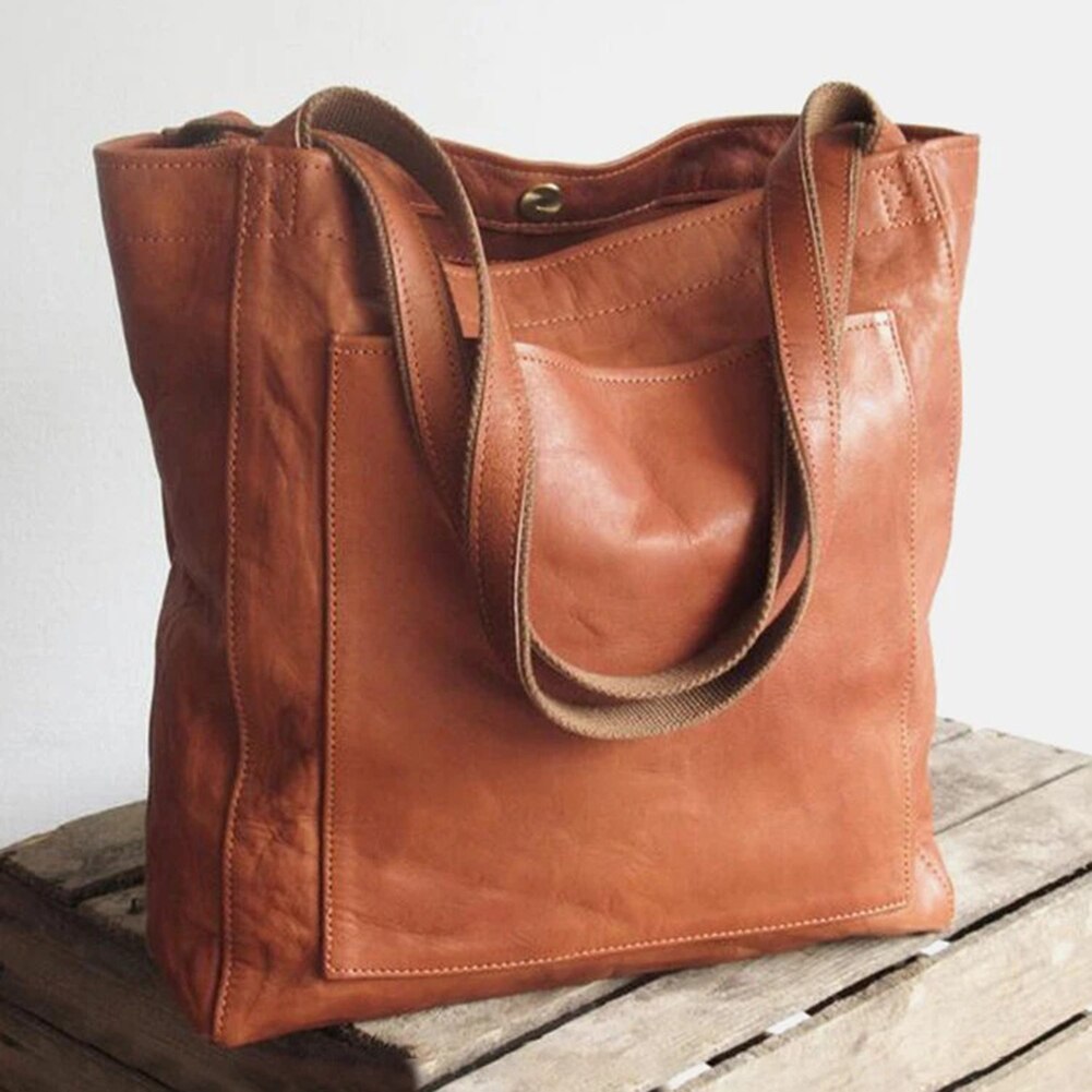 Molly™ | Classic tote bag with timeless character
