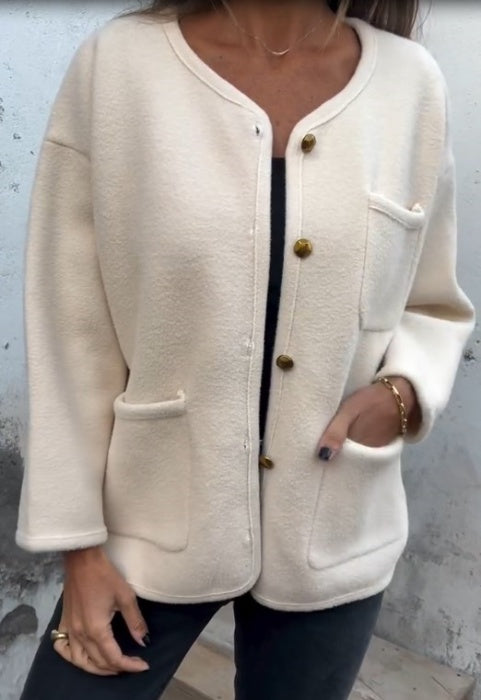 Esme™ | Elegant short coat with refined details