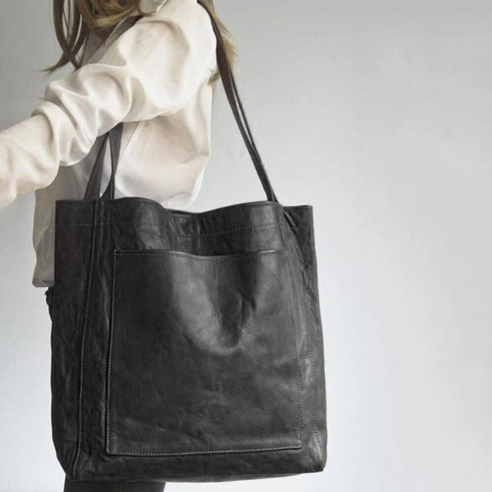 Molly™ | Classic tote bag with timeless character