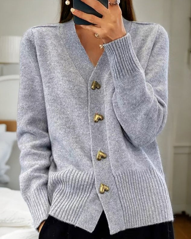 Emily™ | Soft cardigan with heart buttons